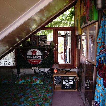 Abrakadabra! Artbnb Jogjacarta Exterior foto