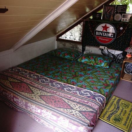 Abrakadabra! Artbnb Jogjacarta Exterior foto