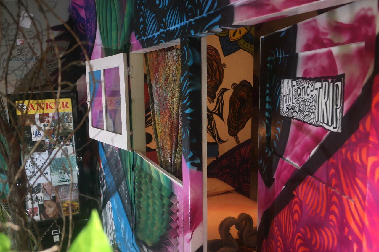 Abrakadabra! Artbnb Jogjacarta Exterior foto