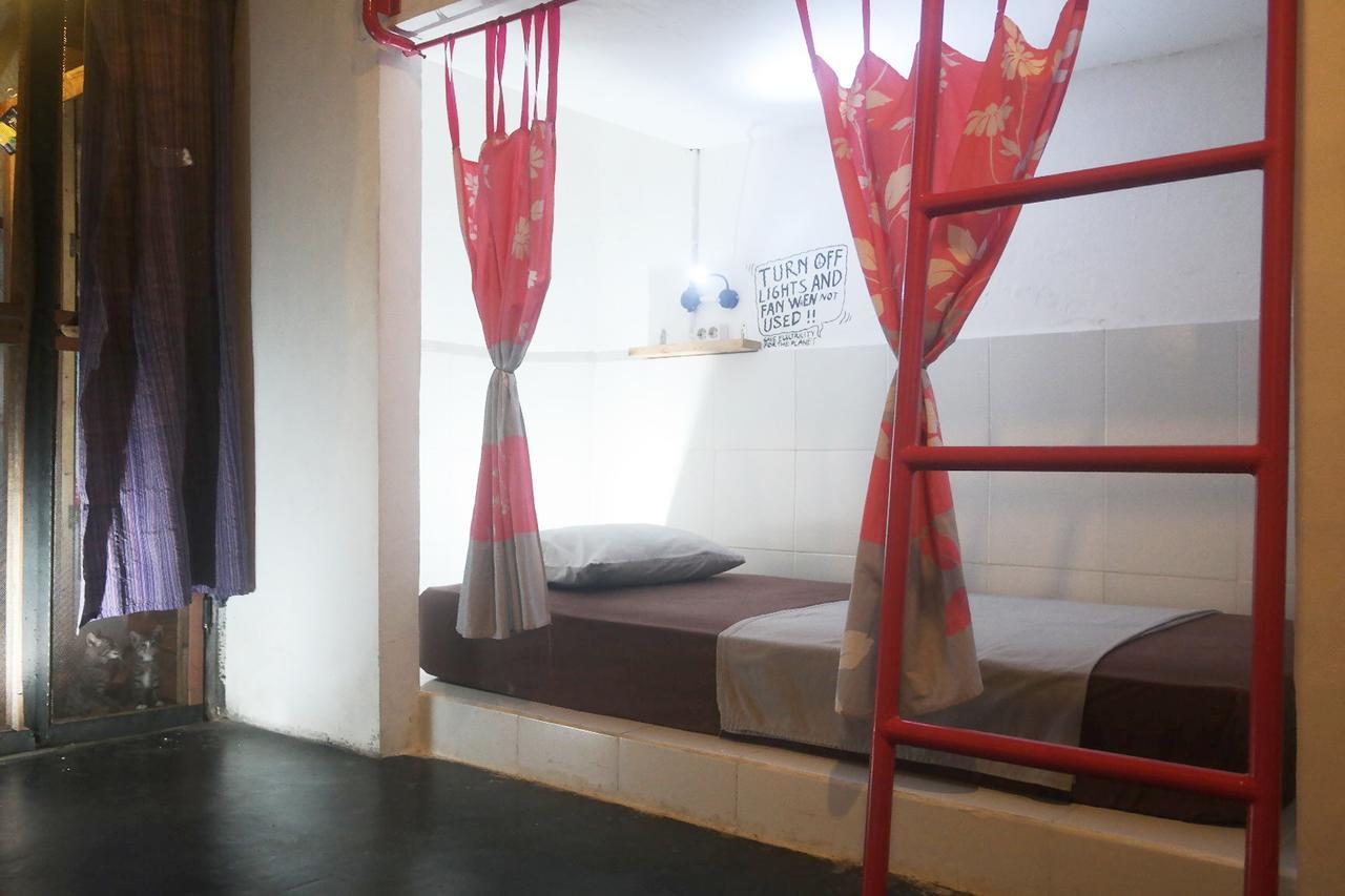 Abrakadabra! Artbnb Jogjacarta Exterior foto