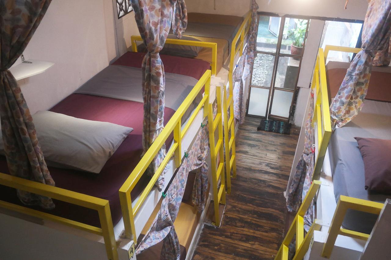 Abrakadabra! Artbnb Jogjacarta Exterior foto