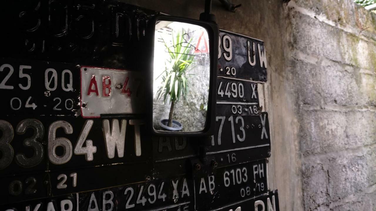Abrakadabra! Artbnb Jogjacarta Exterior foto