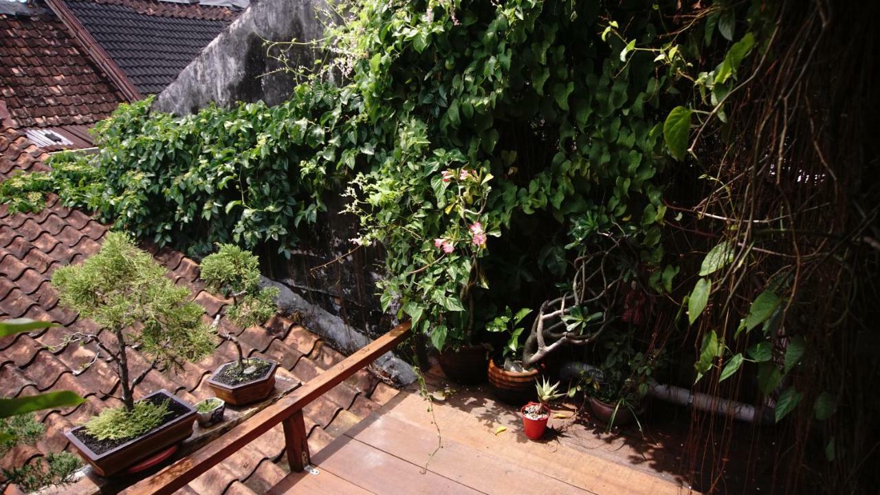 Abrakadabra! Artbnb Jogjacarta Exterior foto
