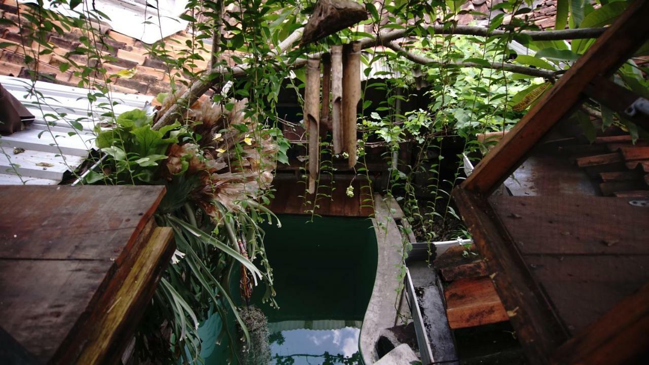 Abrakadabra! Artbnb Jogjacarta Exterior foto